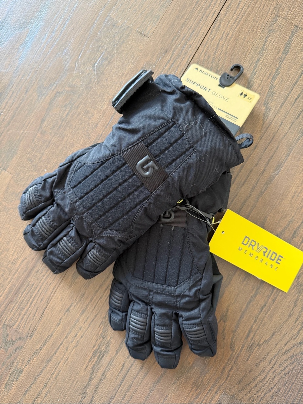 Burton Black Unisex Winter Ski Gloves with Adjustable Wrist Strap